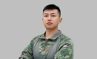 董鑫